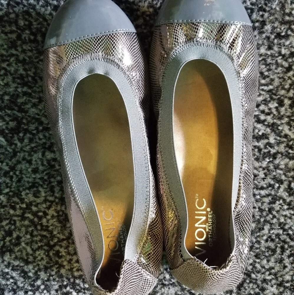 Vionic Women Size 7